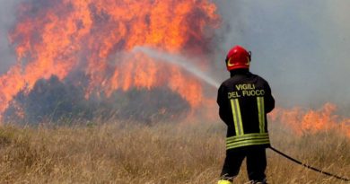 Caldo, allerta rossa in 5 province della Sicilia: rischio incendi